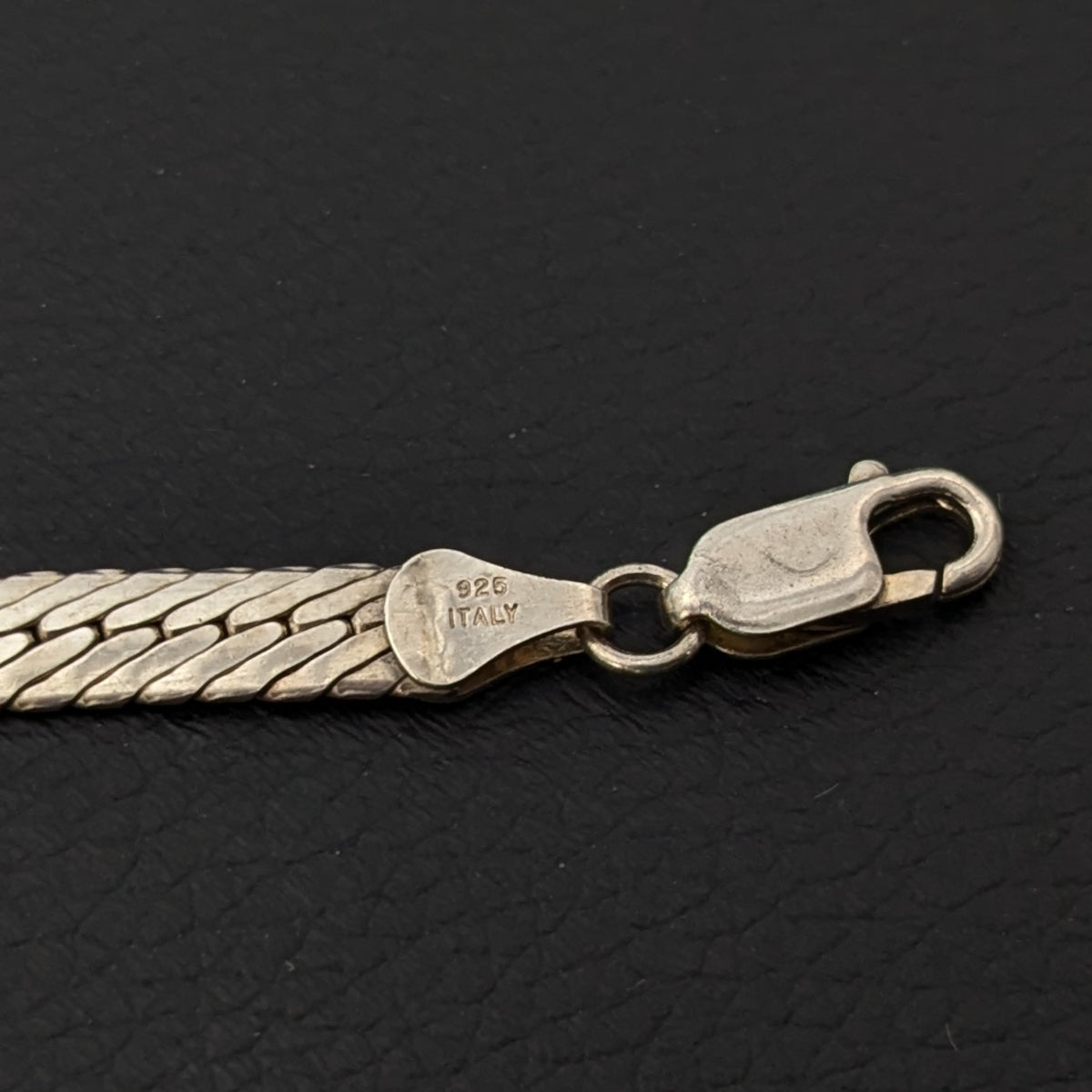 ヴィンテージ イタリアンシルバー925  ヘリンボーンチェーン ブレスレット10g