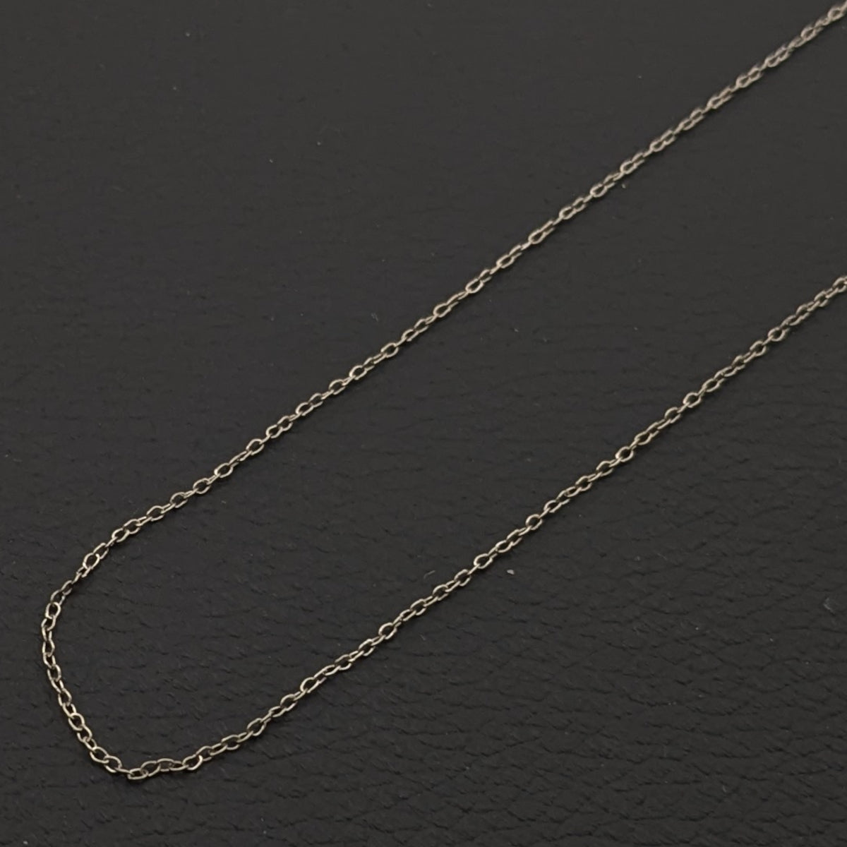 ヴィンテージ イタリアンシルバー925 ケーブルチェーン ネックレス 0.9g