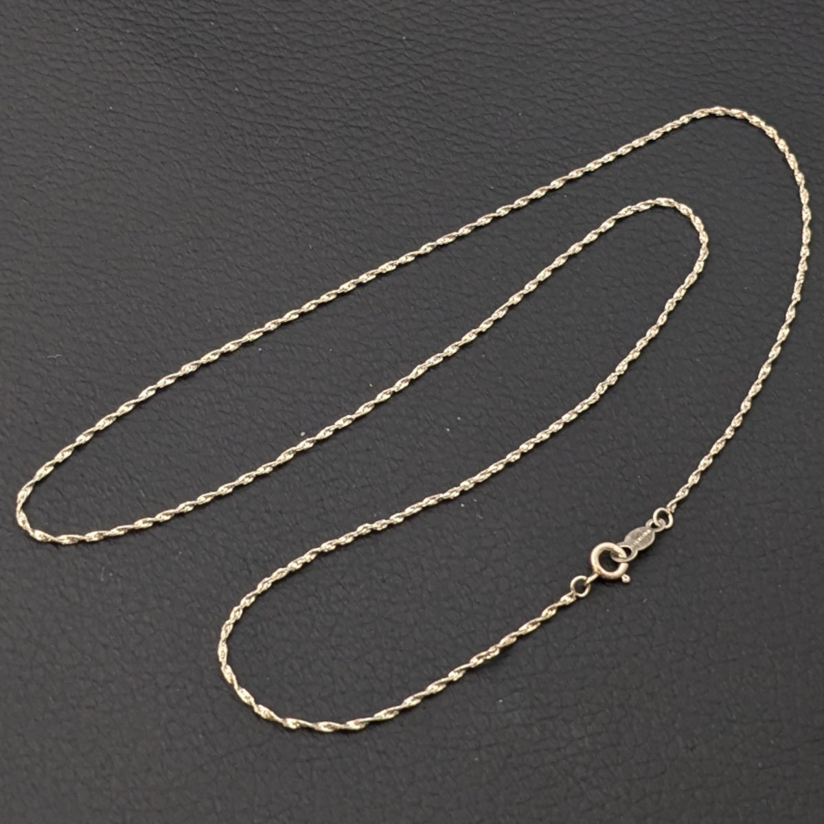 ヴィンテージ シルバー925 ツイストチェーン ネックレス 1.2g