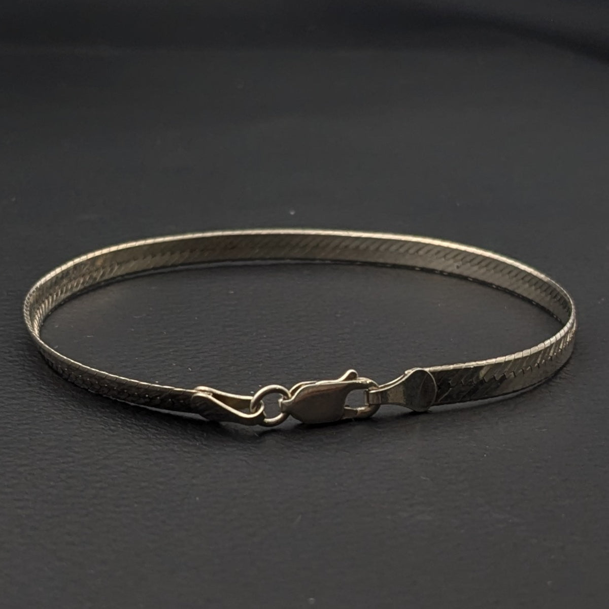 ヴィンテージ イタリアンシルバー925 ヘリンボーンチェーン ブレスレット4.8g