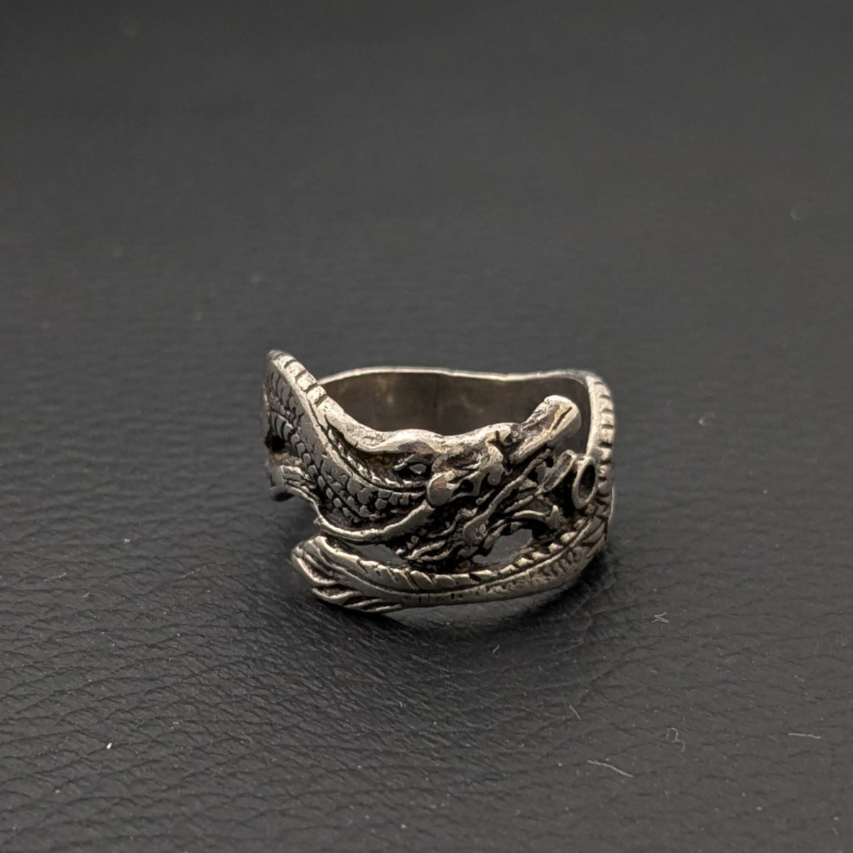 ヴィンテージシルバー925 ドラゴン リング11号4.5g