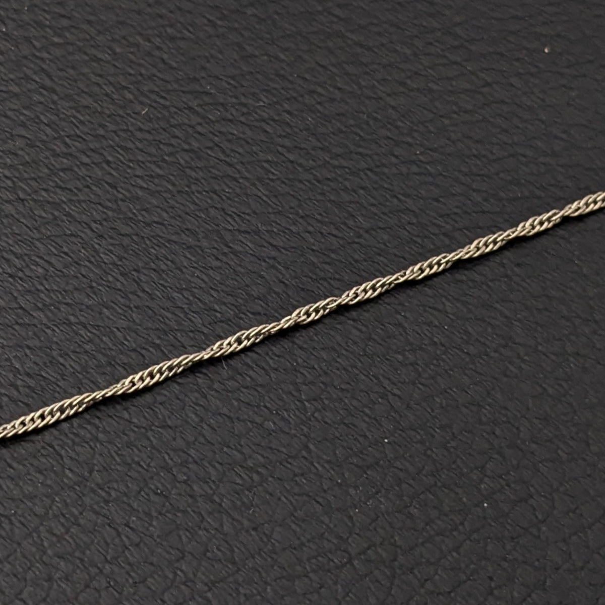 ヴィンテージ シルバー925 ツイストチェーン ネックレス2.1g – defsilver